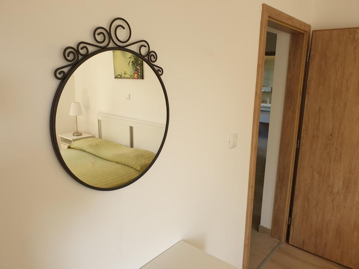 Apartments Stela Apsirtides Osor Bagian luar foto