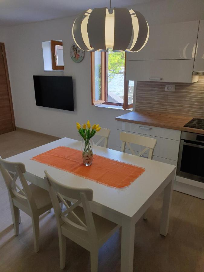 Apartments Stela Apsirtides Osor Bagian luar foto