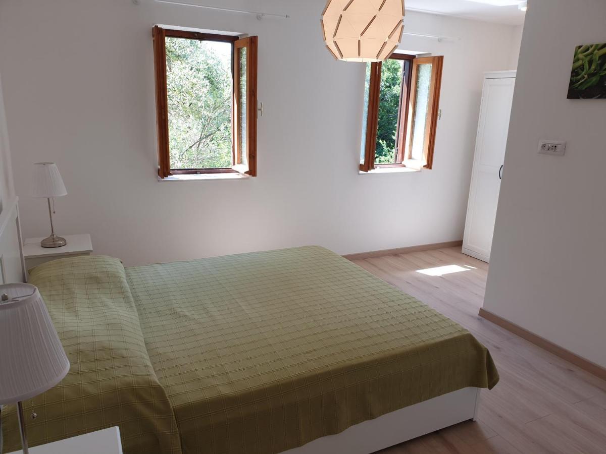 Apartments Stela Apsirtides Osor Bagian luar foto